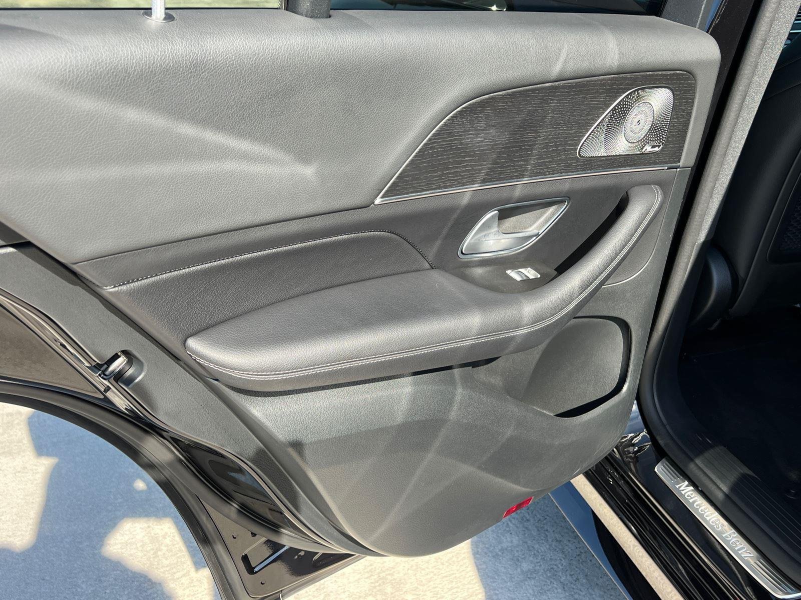 Used 2025  Mercedes-Benz GLE 350 image 22