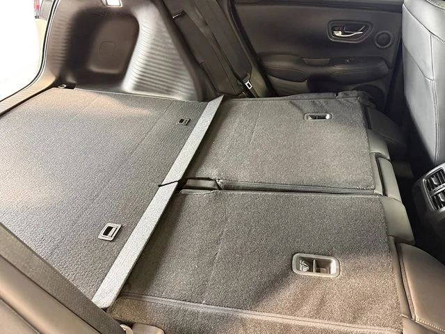 New 2026 Solar Silver Metallic Acura Base image 37