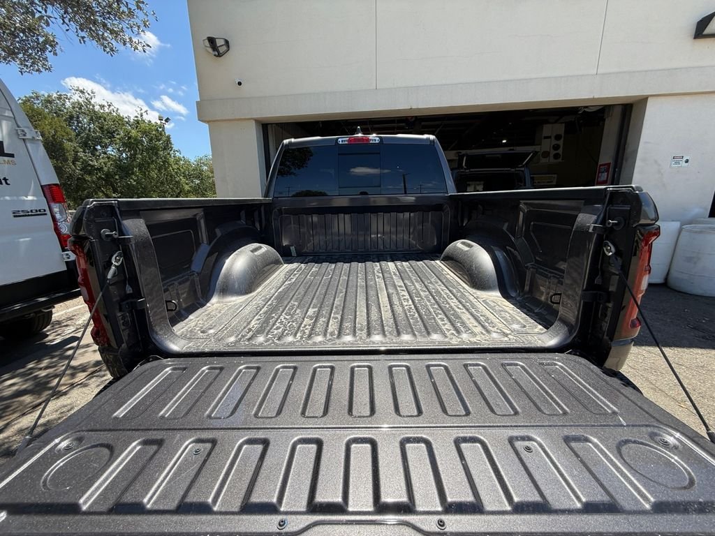 New 2026 Granite Crystal Metallic Clearcoat RAM Express image 19