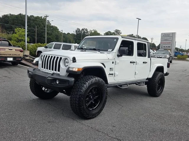Used 2023 White Jeep Sport S image 3