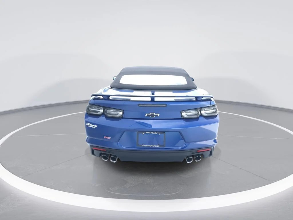 Used 2022 Blue Chevrolet 2LT image 7