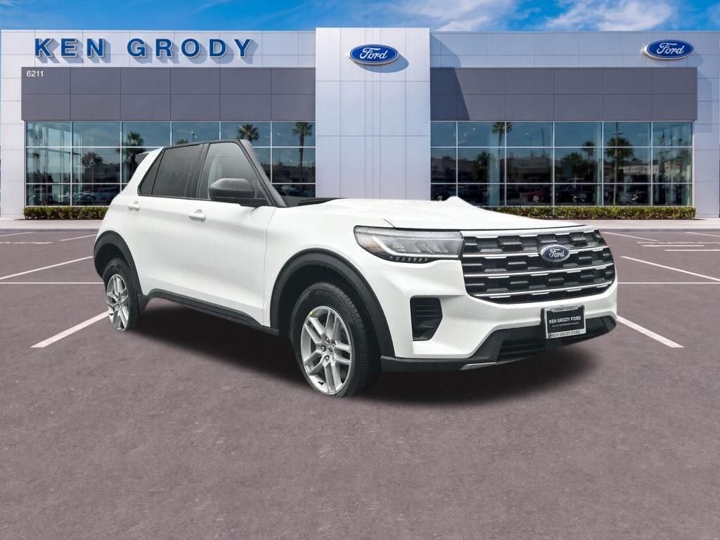 2026 Ford Explorer Active 4WD's photo