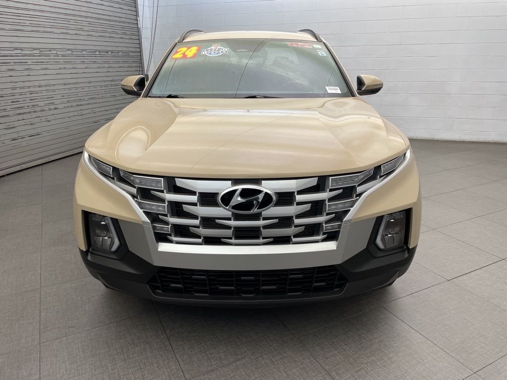 Used 2024 Beige Hyundai SEL image 3