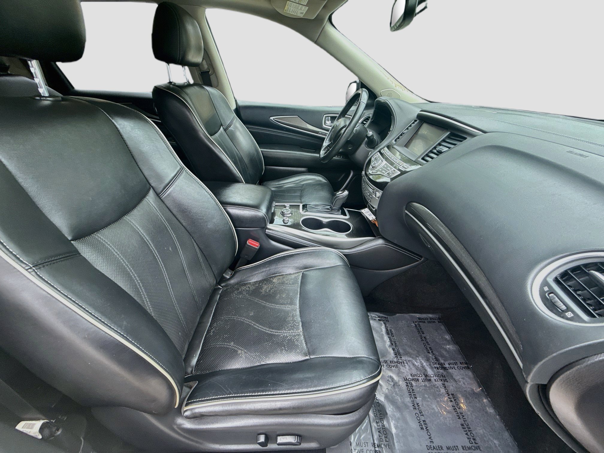 Used 2017 Liquid Platinum INFINITI Base image 29