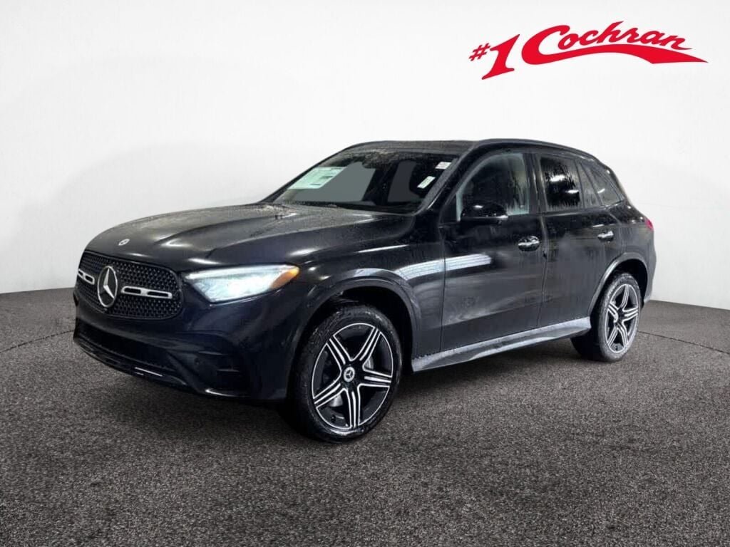 New 2026 2040/Black Mercedes-Benz GLC 300 image 3