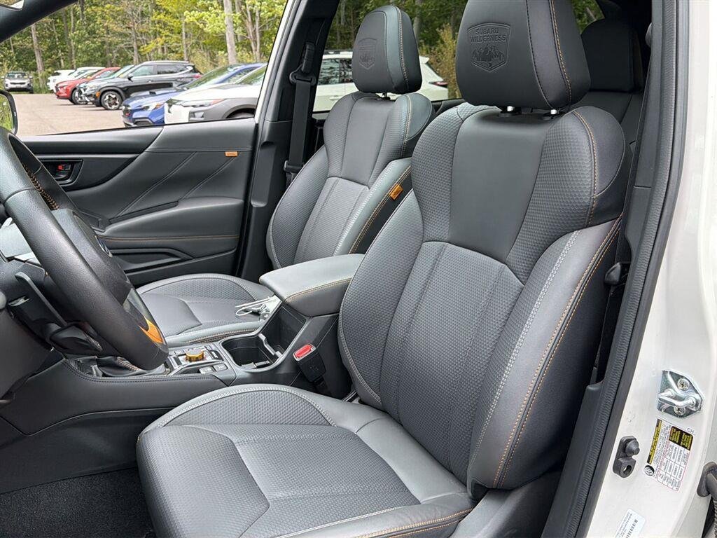 Used 2024 Crystal White Pearl Subaru Wilderness image 15