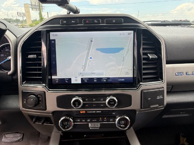 Used 2022 Gray Ford LARIAT image 18