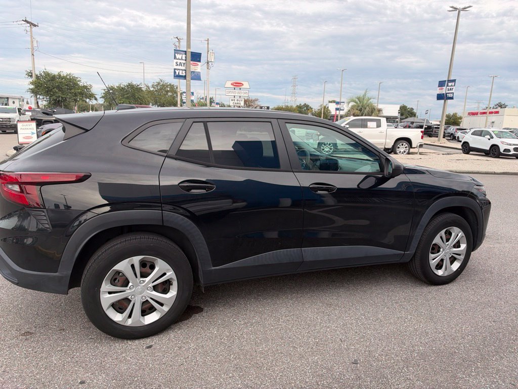 Used 2024 Black Chevrolet LS image 5