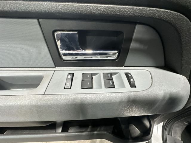 Used 2013 Silver Ford XL image 19