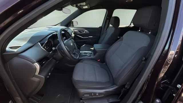 Used 2023 Black Cherry Metallic Chevrolet LT Cloth image 19