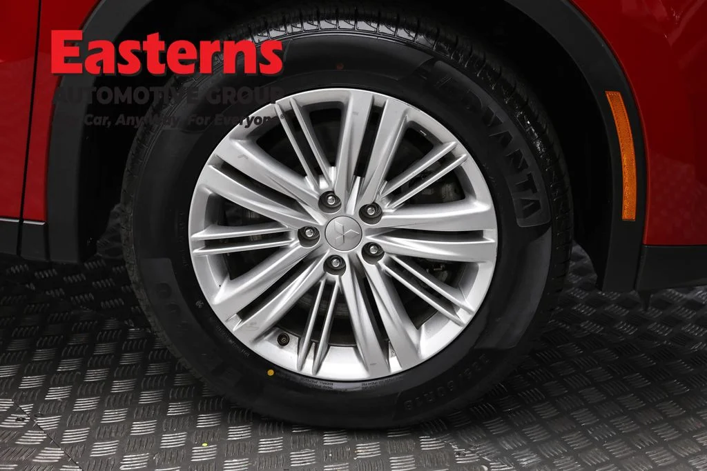Used 2024 Red Mitsubishi ES image 31