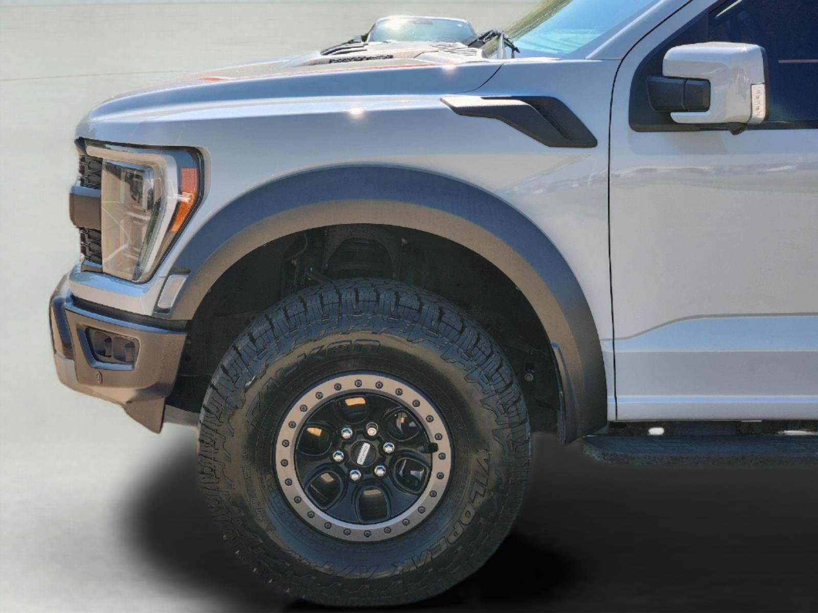Certified Used 2023 Avalanche Gray Ford Raptor image 8