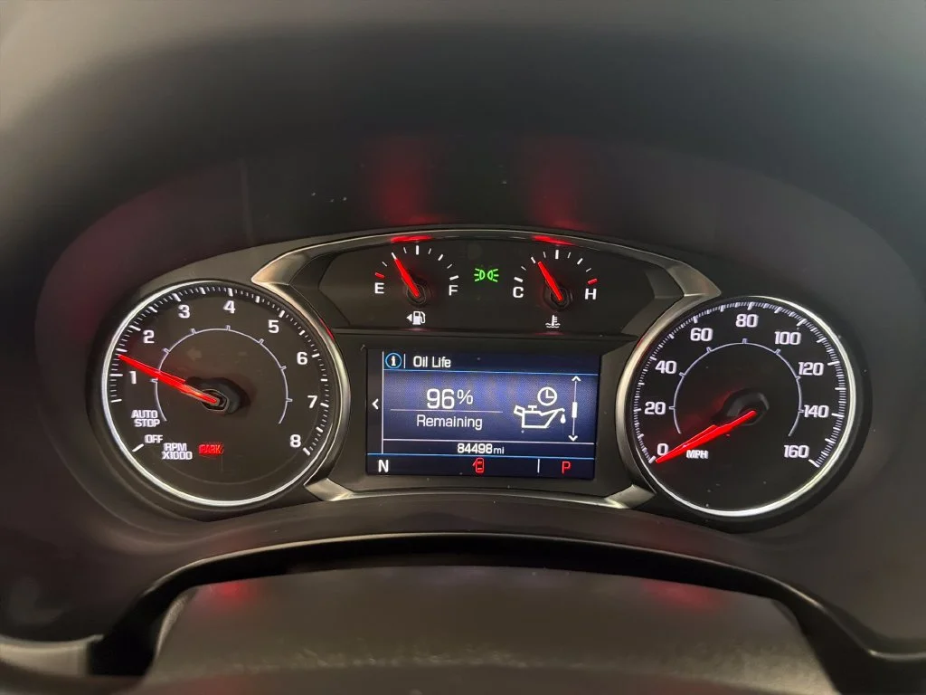 Used 2023 Silver GMC SLE image 20