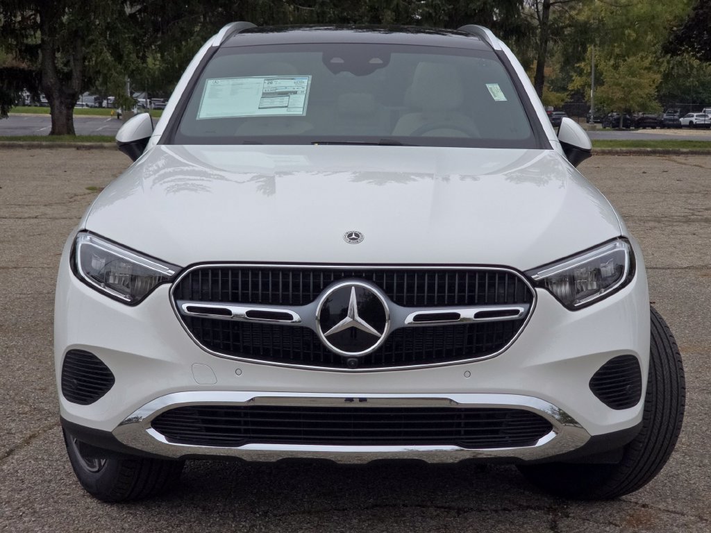 New 2027 Polar White Mercedes-Benz GLC 300 image 50