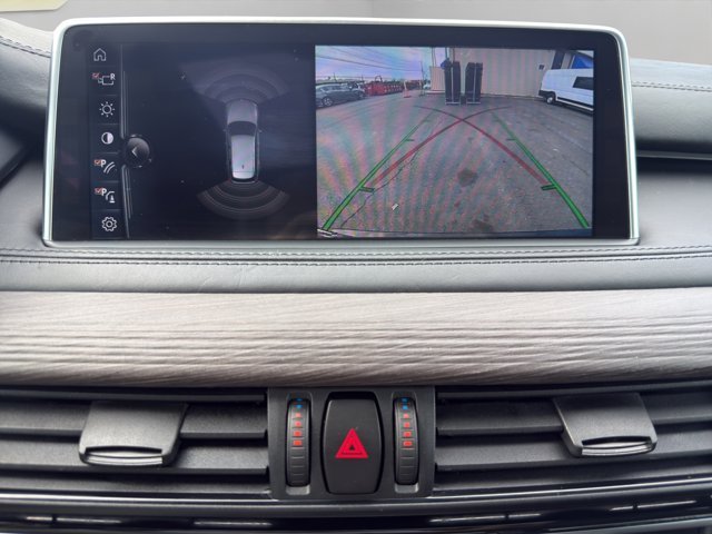 Used 2017 Black BMW xDrive50i image 17