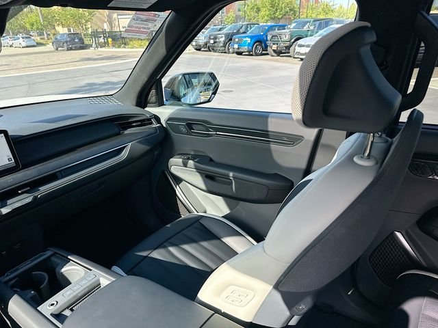 New 2026 Glacial White Pearl / Black Ro Kia GT-Line AWD image 25