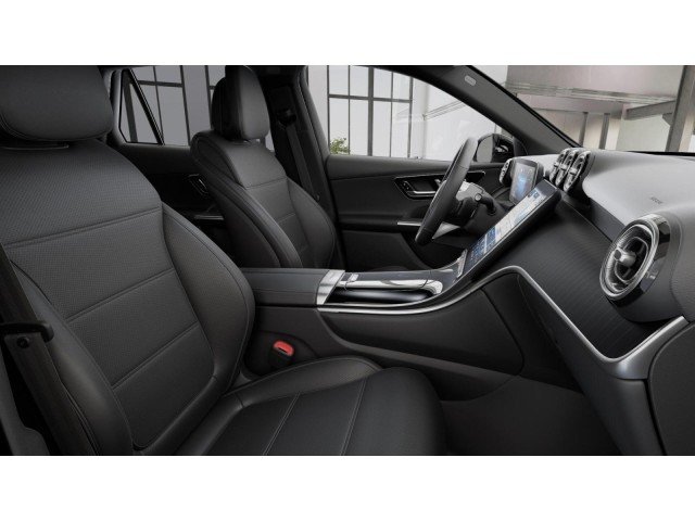 New 2026 Black Mercedes-Benz GLC 300 image 4