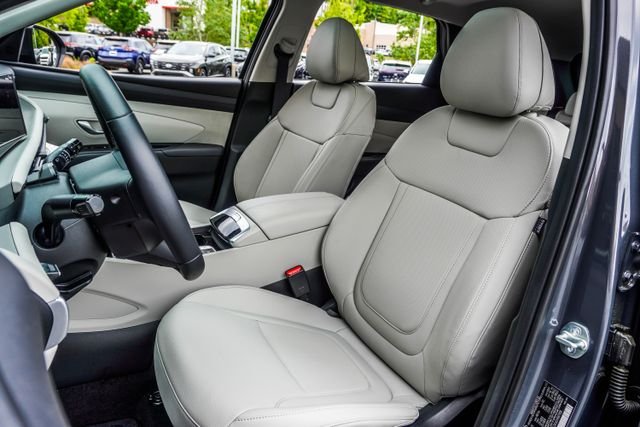 Certified Used 2025 Gray Hyundai SEL Convenience image 32