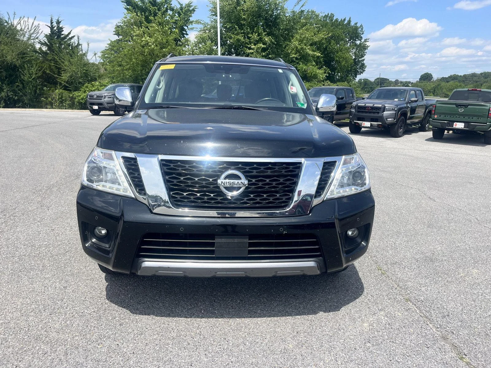 Used 2019 Super Black Nissan SL image 2
