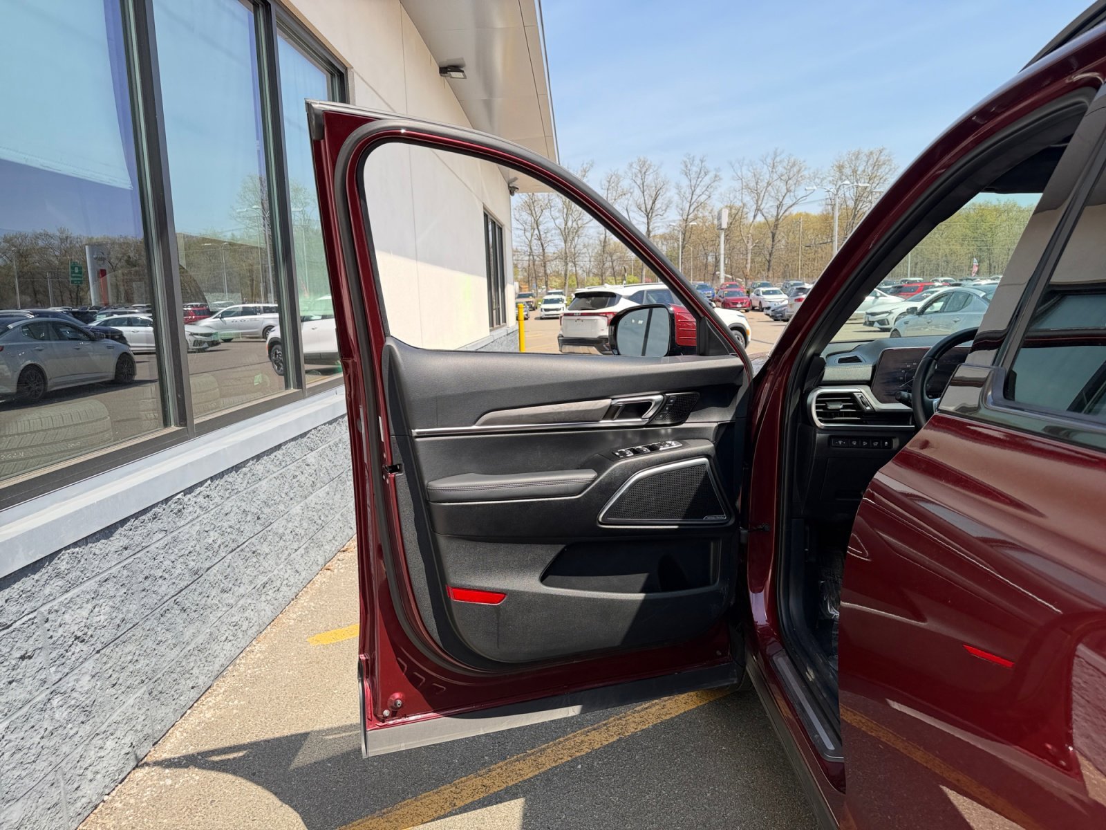 Used 2024 Dawning Red Kia SX Prestige X-Line image 29