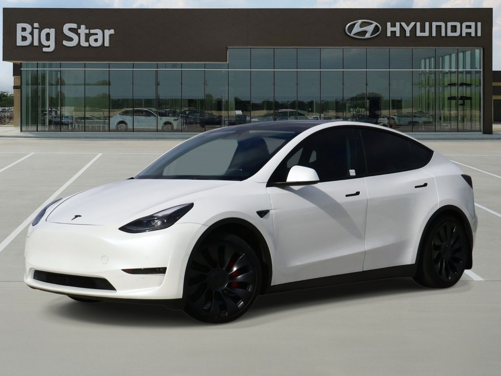 2022 Tesla Model Y Performance Dual Motor All-Wheel Drive's photo