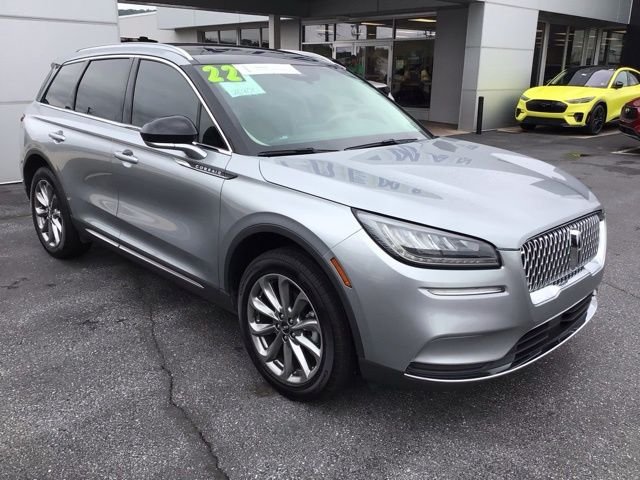2022 Lincoln Corsair Base