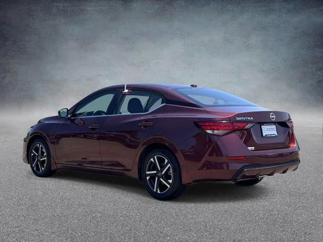Used 2024  Nissan SV image 4