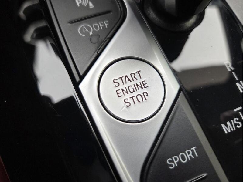 Used 2023 Black Sapphire Metallic BMW SDRIVE30I SPORTS ACTIVITY VEHICLE image 27