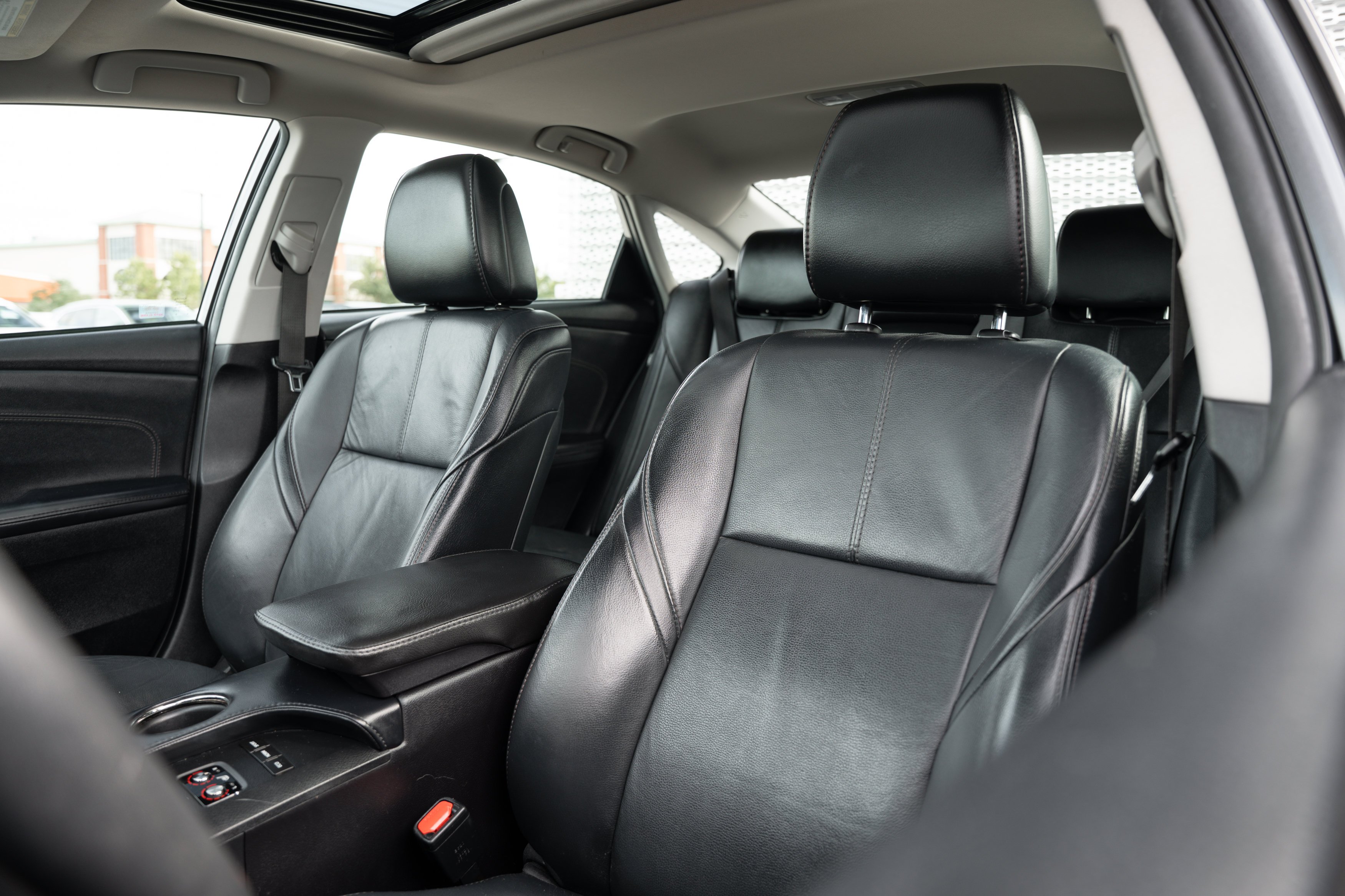 Used 2015 Magnetic Gray Metallic Toyota XLE Touring image 19