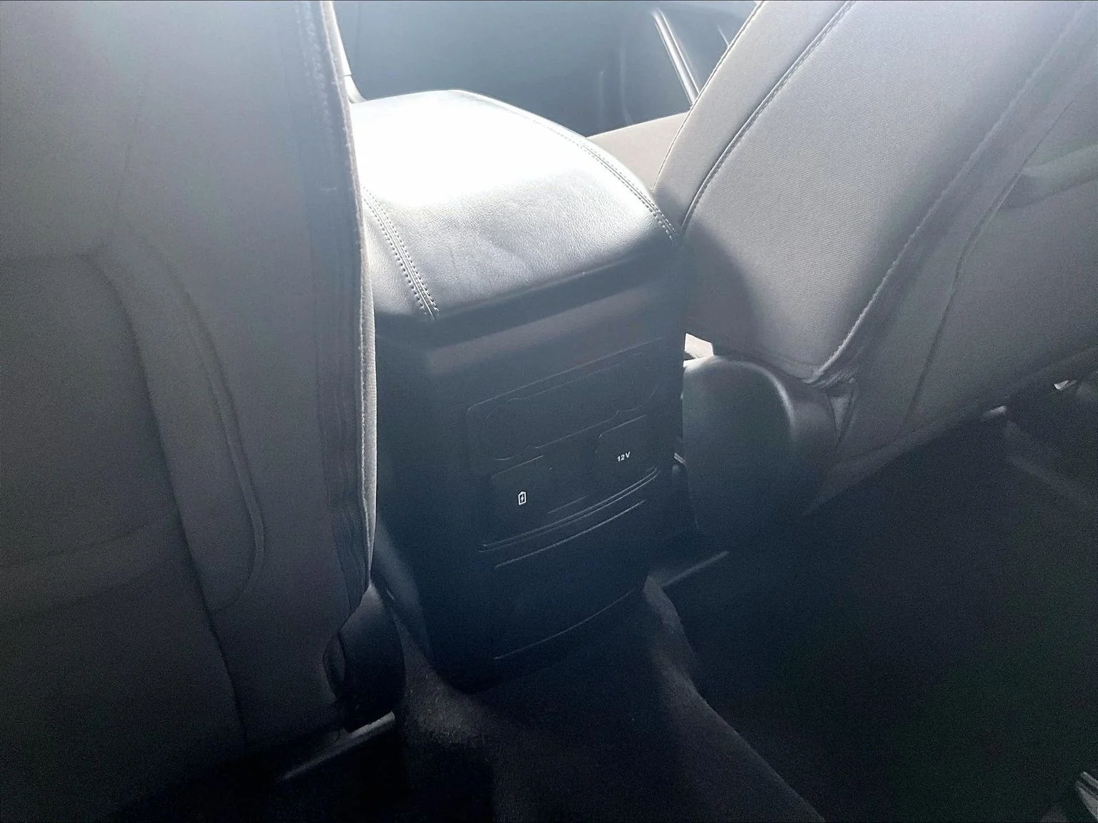 Used 2023 Black Ford XLT image 34