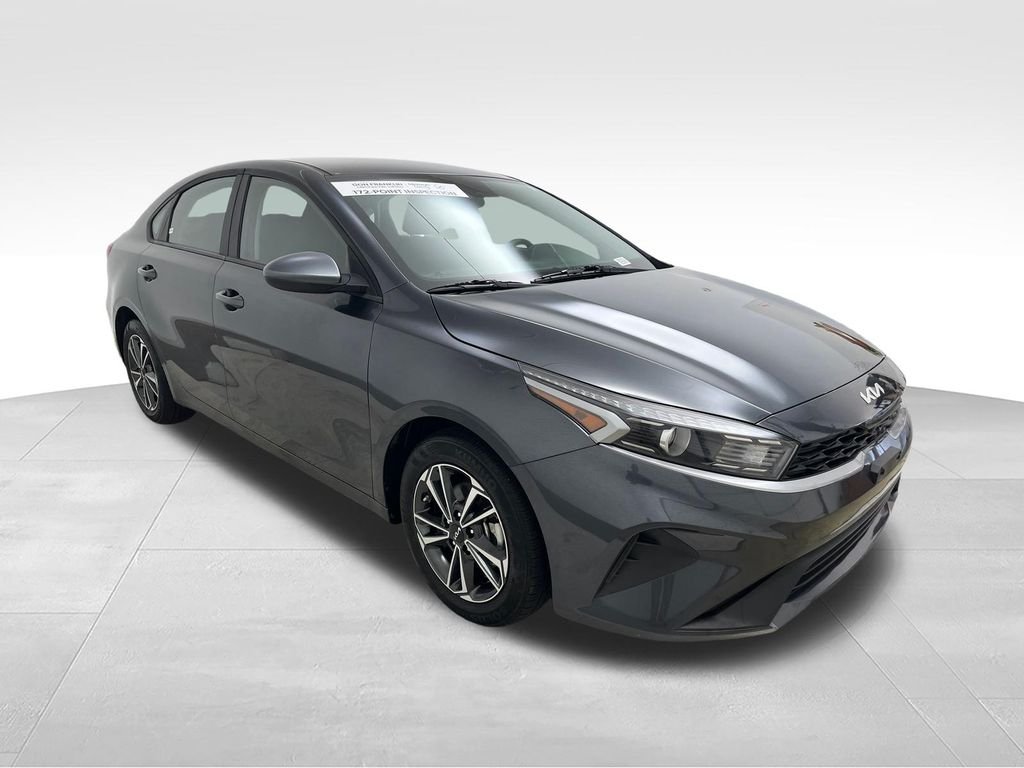 Used 2024 Gray Kia LXS image 7