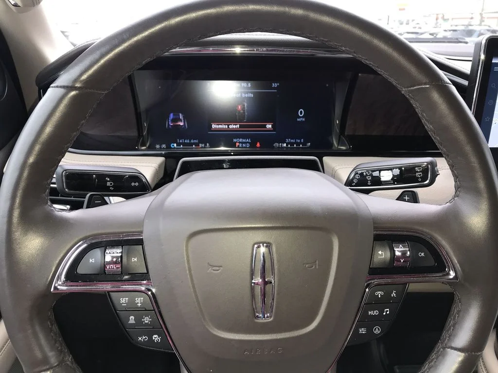 Used 2024 Blue Lincoln Reserve image 14