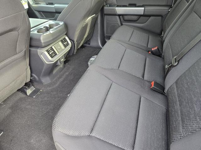 New 2026 Oxford White Ford XLT image 38