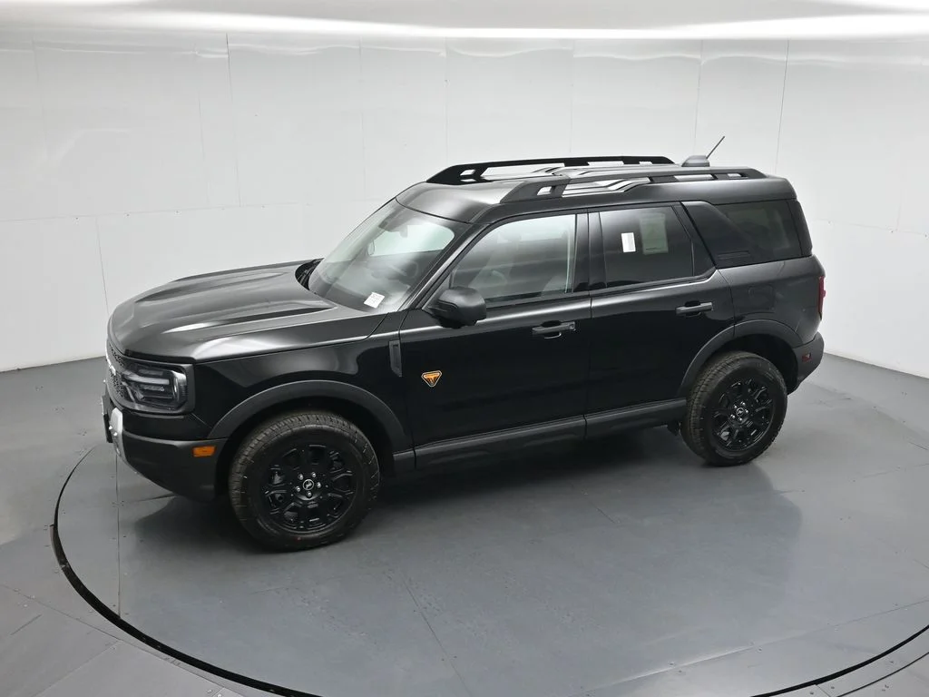 New 2026 Shadow Black Ford Badlands image 39