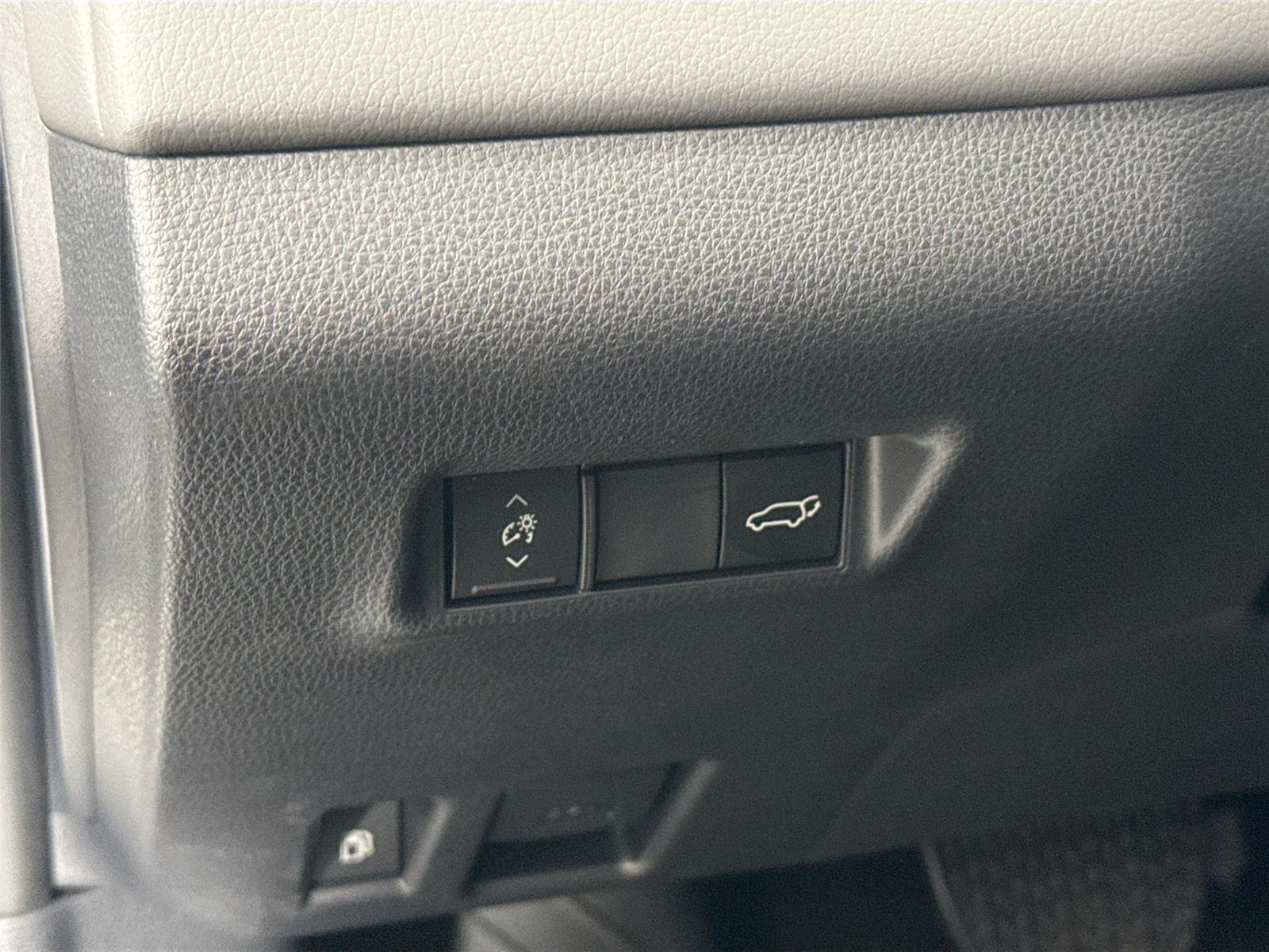 Certified Used 2026 Ice Cap Toyota SE image 16