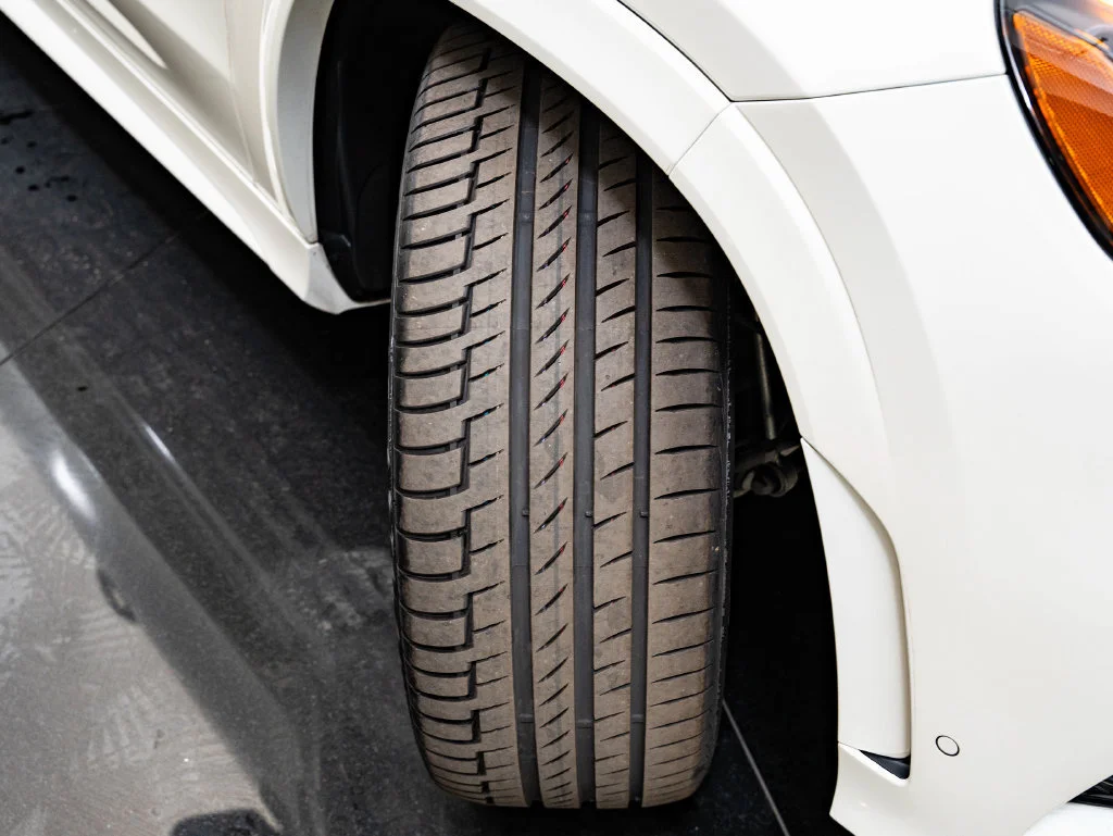 Used 2023 Manufaktur Diamond White Metallic Mercedes-Benz GLS 450 image 52