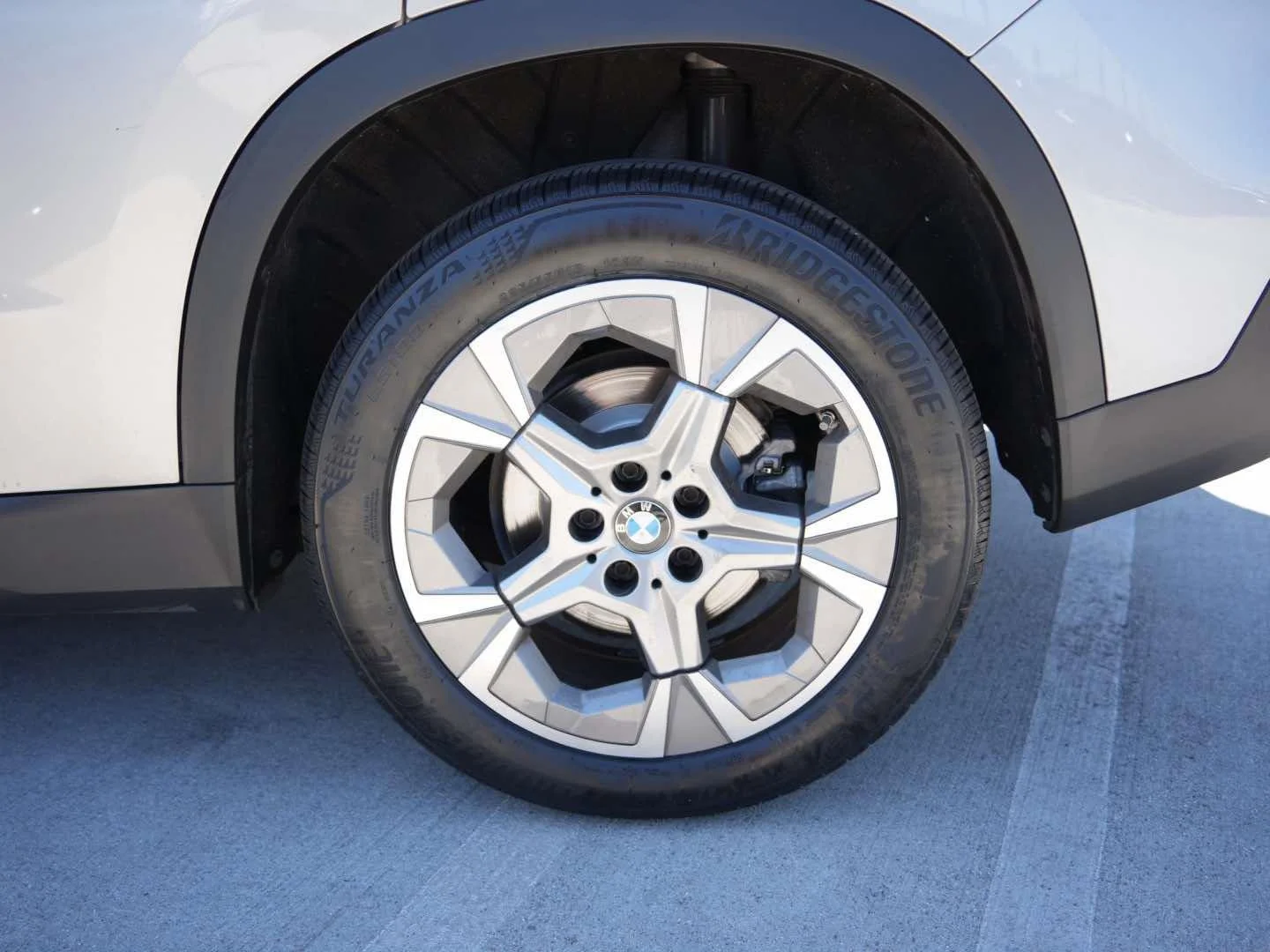 Certified Used 2023 Space Silver Metallic BMW xDrive28i Sports Activity Vehicle image 5