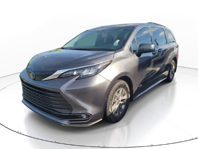 Used 2025 Gray Toyota XLE image 2