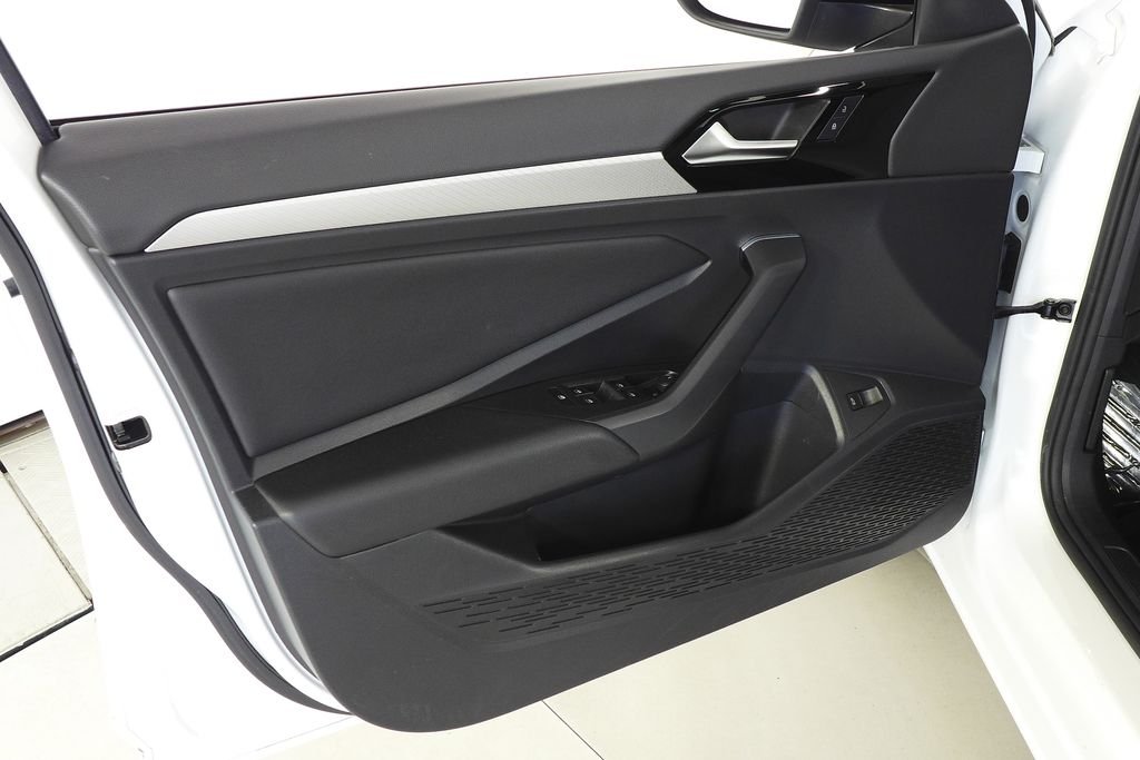 2019 Volkswagen Jetta R-Line - Photo 11