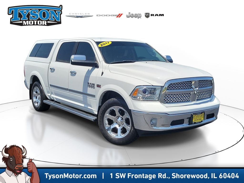2017 RAM 1500 Laramie 4x4 Crew Cab 5'7's photo