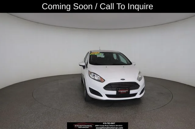 Used 2019 White Ford SE image 30