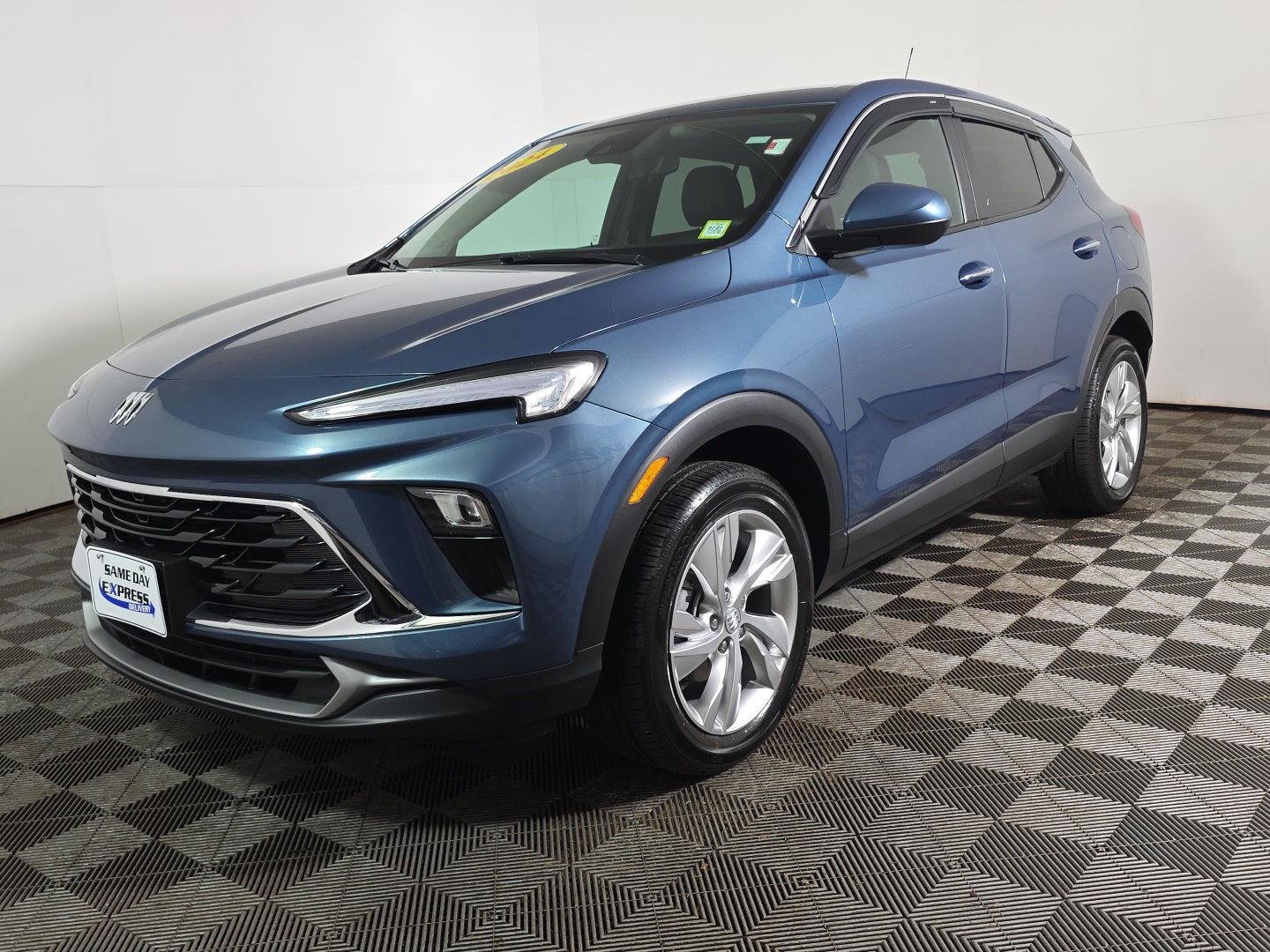 Used 2024 Ocean Blue Metallic Buick Preferred image 6