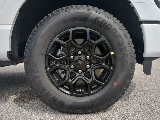 New 2026 White Ford XLT image 11