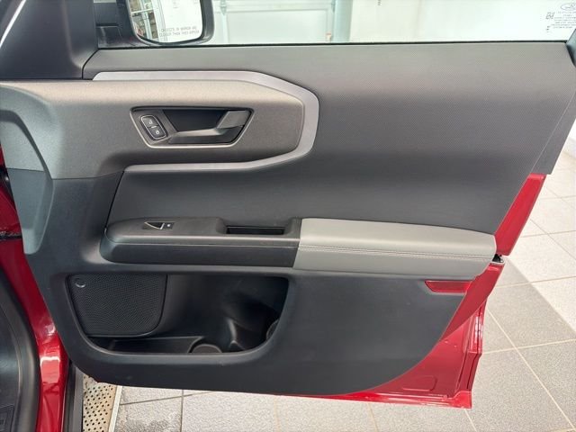 Used 2025 Red Ford Badlands image 11
