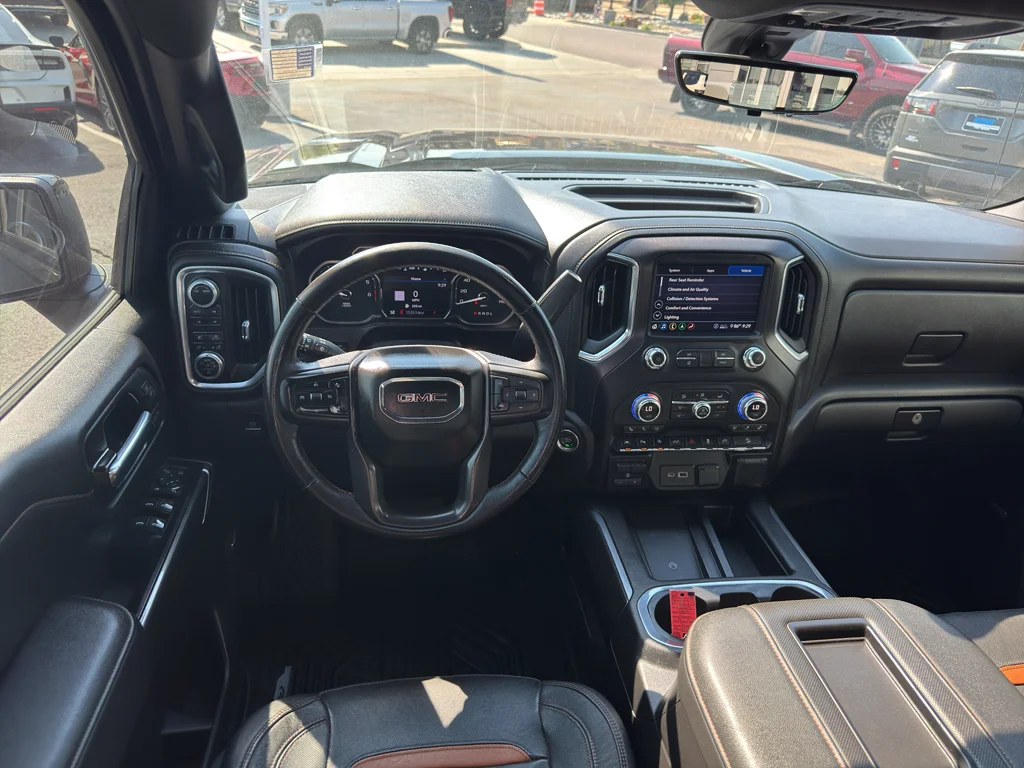 Used 2020 Onyx Black GMC AT4 image 9