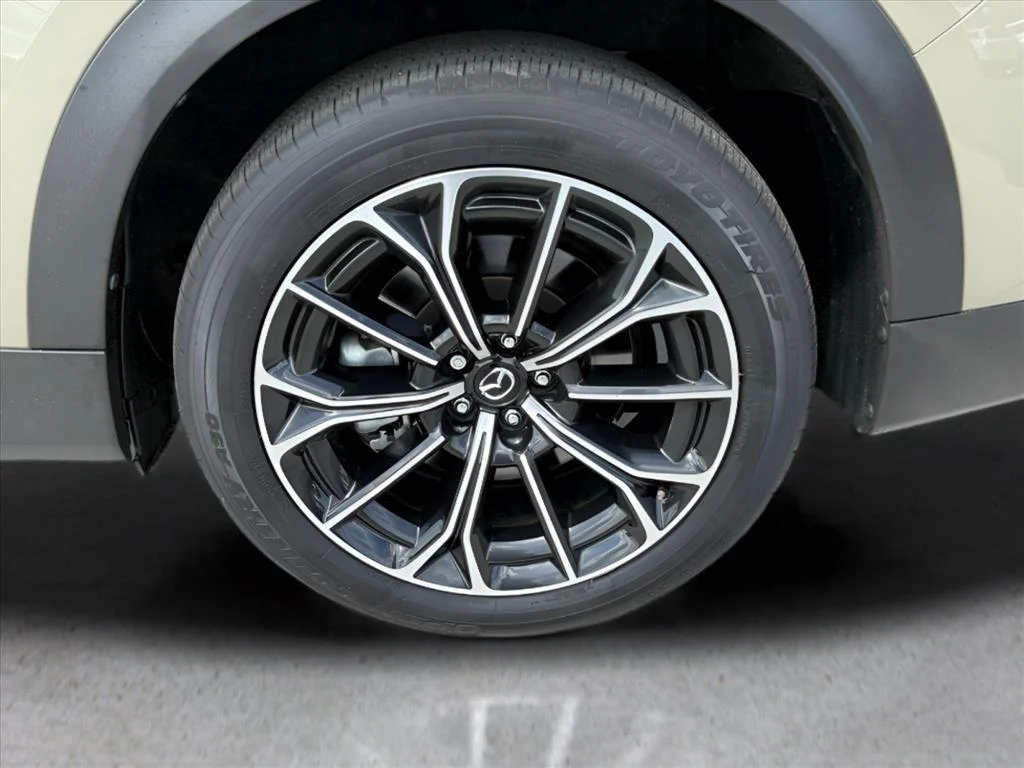 Certified Used 2025 Zircon Sand Metallic Mazda Premium Plus Package image 15