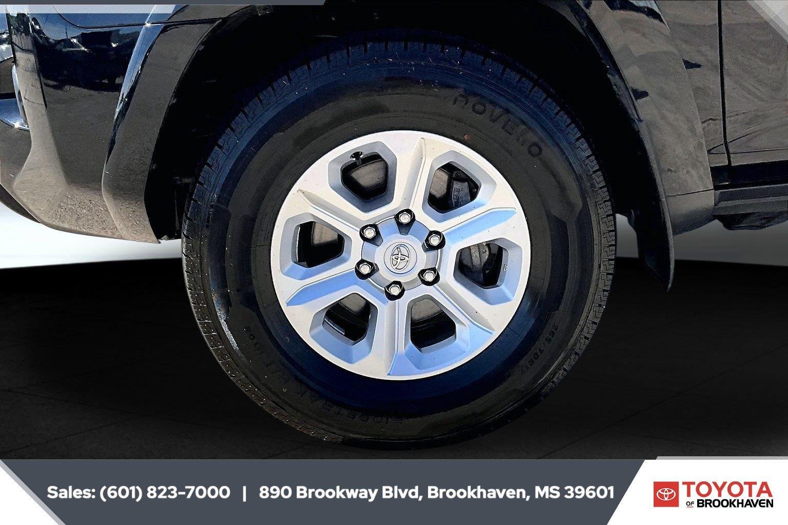 Used 2024 Midnight Black Metallic Toyota SR5 image 7