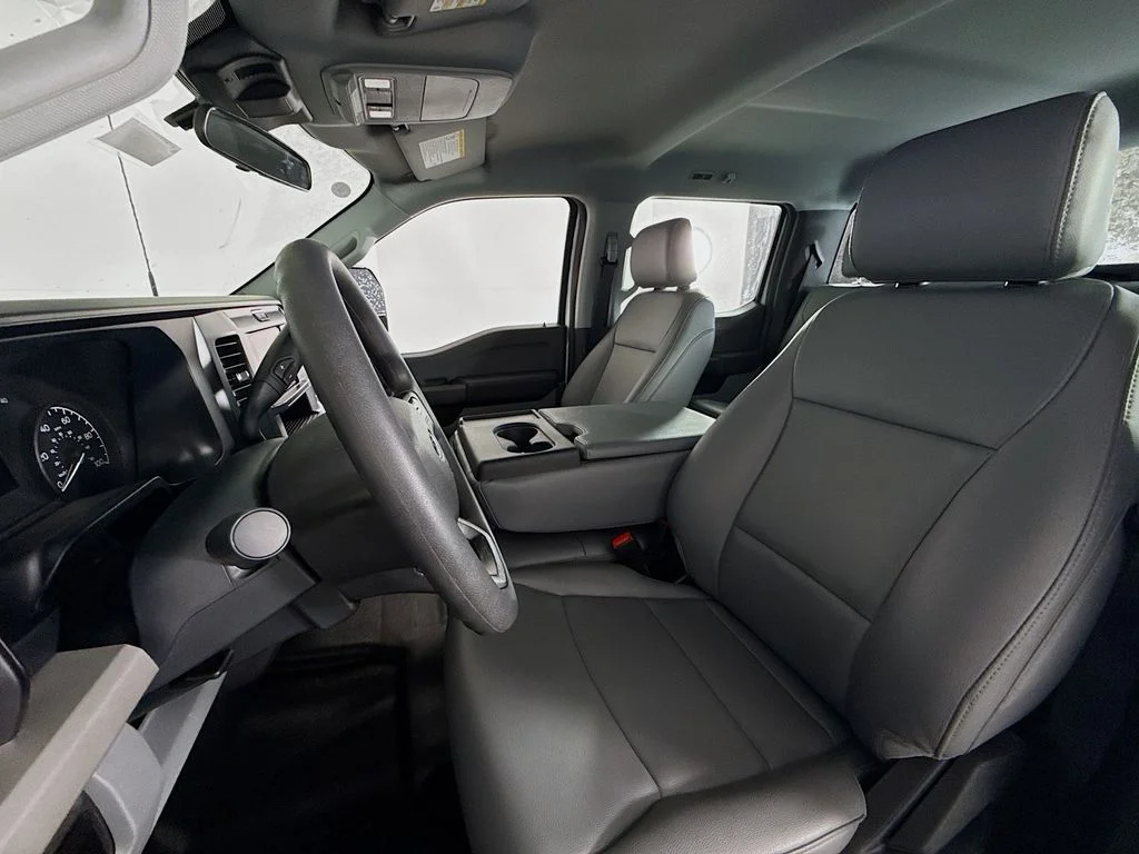 New 2026 Oxford White Ford F-250® XL image 19