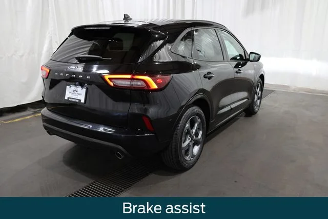Used 2023 Black Ford ST-Line image 3