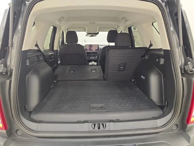 New 2026 Carbonized Gray Metallic Ford Big Bend® image 17